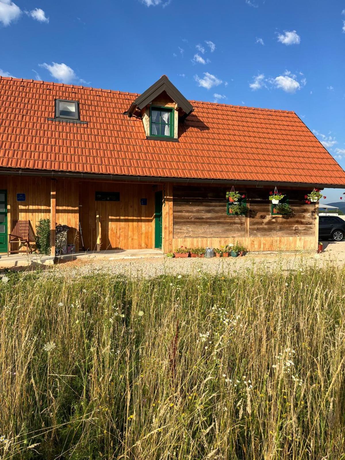 Appartement Wooden House Ante Self Check - In And Check - Out à Otočac Extérieur photo
